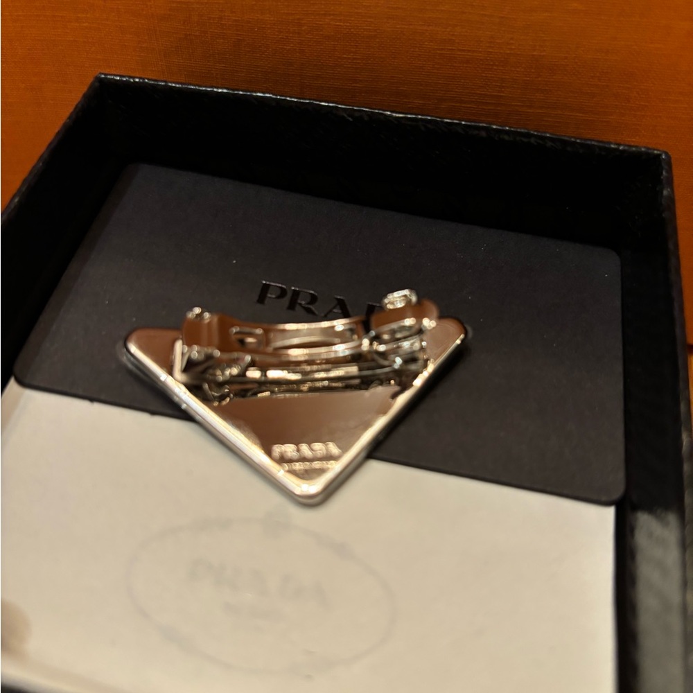 Prada hair clip barrette NWT - Picture 5 of 5